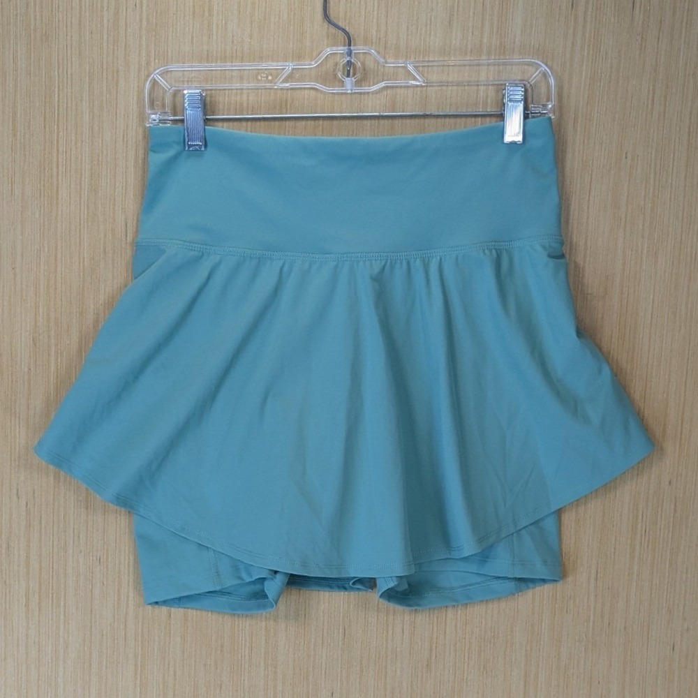 Old Navy Active Powersoft Tennis Prep High-Rise Go-Dry Skort Size M Green Blue